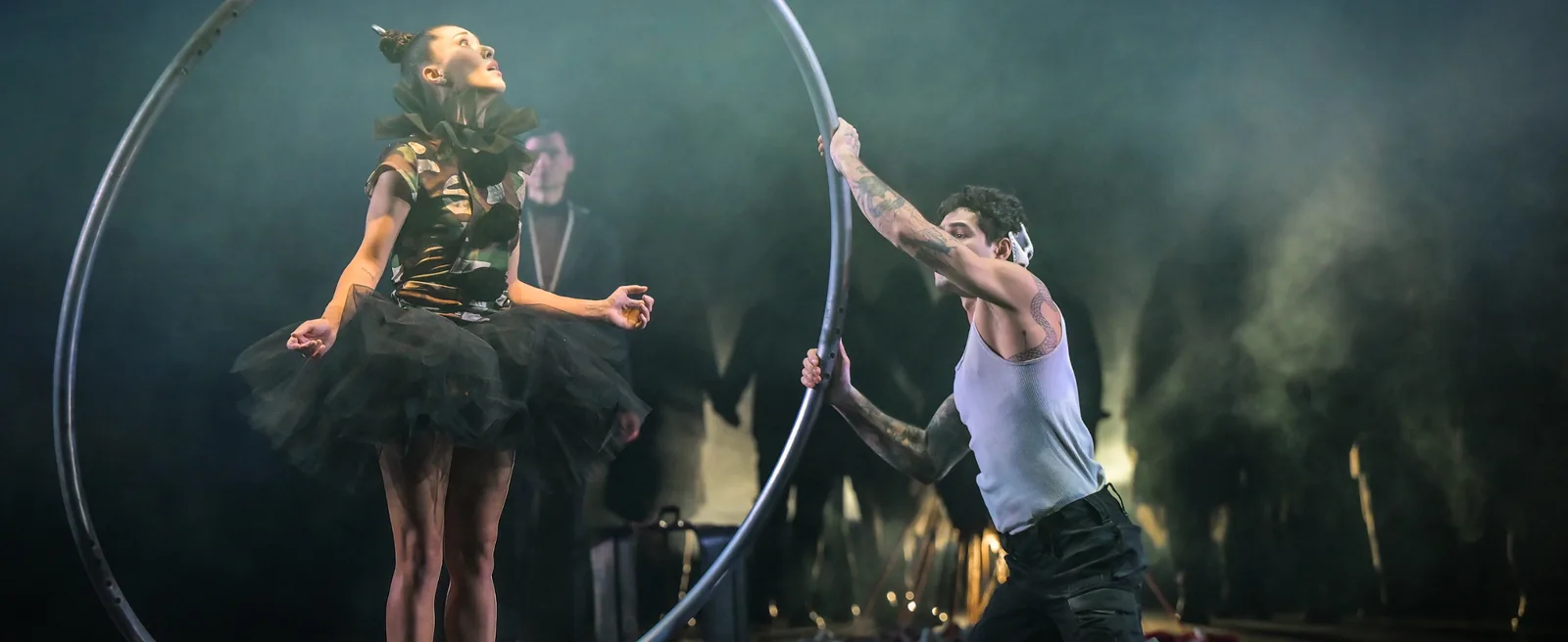 Andrea y Jonathan — Cyr Wheel duo